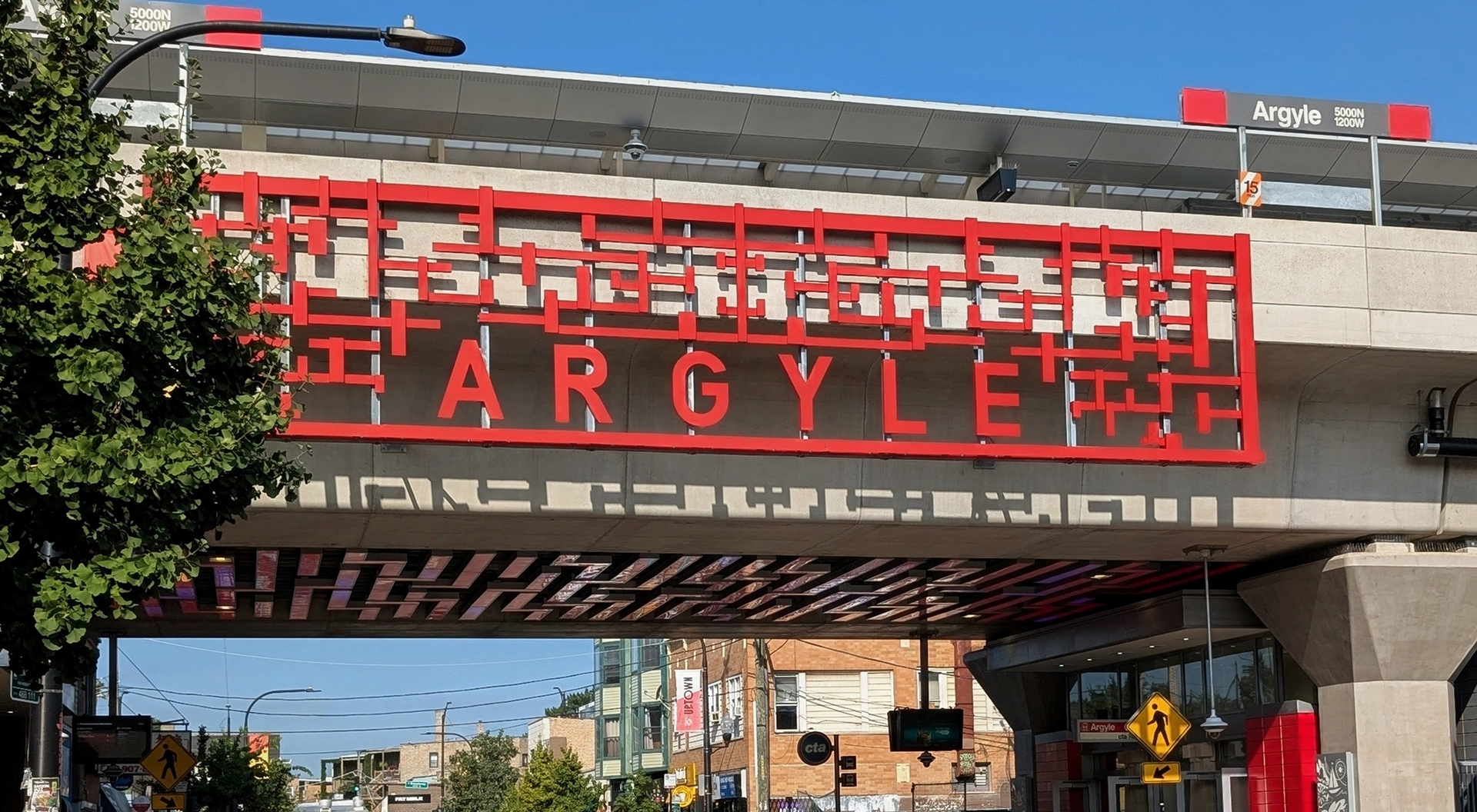 Argyle Bridge in Chicago